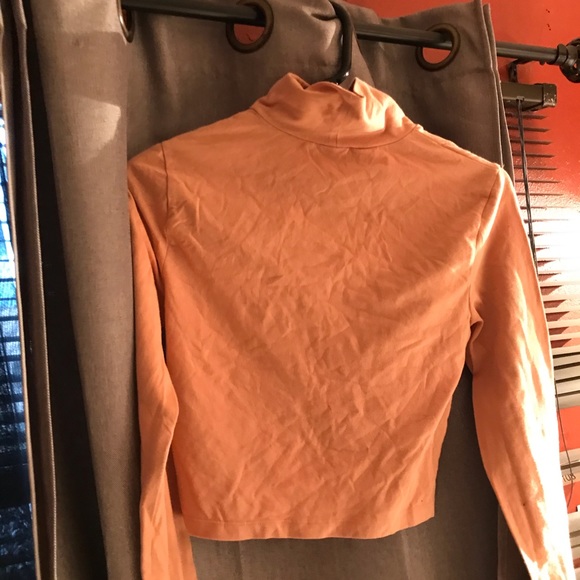 Turtle neck - Picture 2 of 2